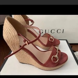 Gucci Horsebit Wedged Sandals… Size 8